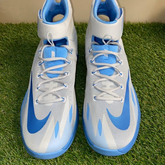 Nike Zoom Hyperrev Kyrie 643301-006 UNC Tarheel PE Basketball Shoes Men\'s 13.5